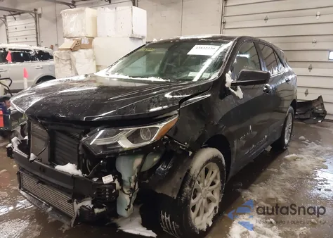 2021 Chevrolet Equinox Awd Ls z USA, uszkodzony, nr VIN 2GNAXSEV7M6113349